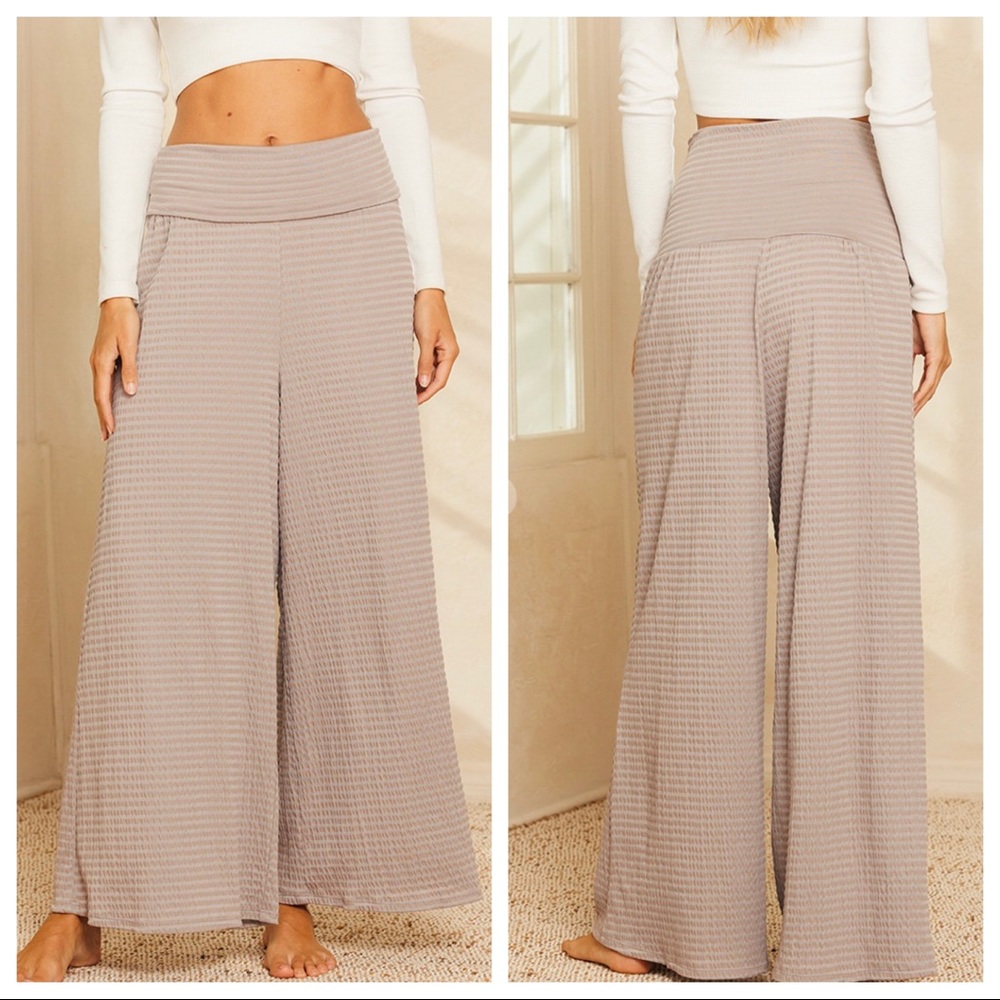 Boho Fabulous Textured fabric Wide Leg pants - Picture 3 of 7